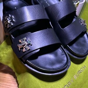 Tory Burch Black leather women Slide Sandals with Silver signature logo NWT 7.5